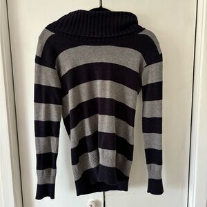 Banana Republic Sweater Cowl Kneck Size XS